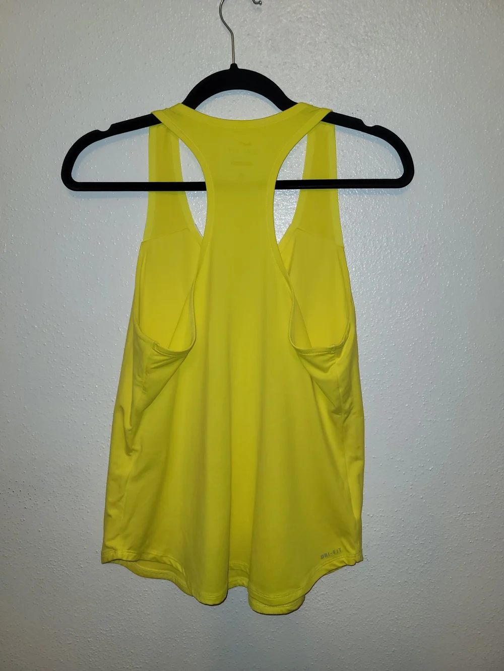 Nike Dri-FIT Women's Yellow Racerback Tank Top Large